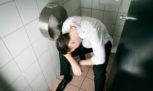Signs and symptoms of prostatitis in men